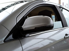 2015款 1.5L 手动 豪华型