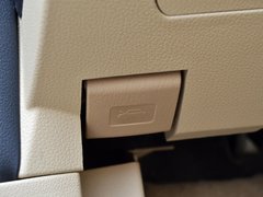 2015款 1.5L 手动 豪华型