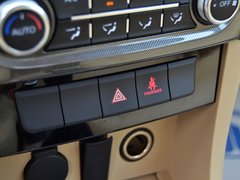 2015款 1.5L 手动 豪华型