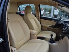 2015款 1.5L 手动 豪华型