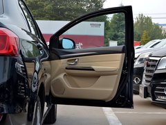 2015款 1.5L 手动 豪华型