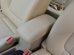 2015款 1.5L 手动 豪华型