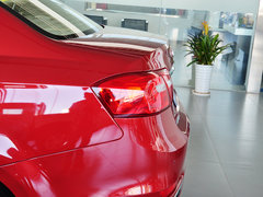2015款 1.5L 手动 豪华型
