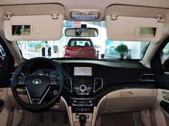 2015款 1.5L 手动 豪华型