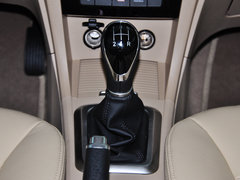 2015款 1.5L 手动 豪华型