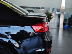 2015款 1.5L 手动 豪华型