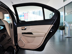 2015款 1.5L 手动 豪华型