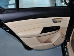 2015款 1.5L 手动 豪华型