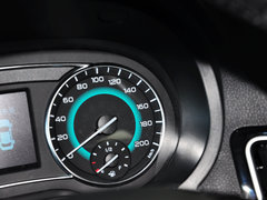 2015款 1.5L 手动 豪华型