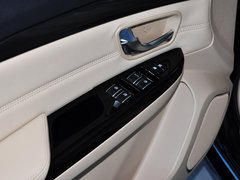 2015款 1.5L 手动 豪华型