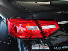2015款 1.5L 手动 豪华型