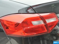 2015款 1.5L 手动 豪华型