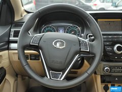 2015款 1.5L 手动 豪华型