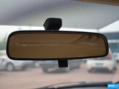 2015款 1.5L 手动 豪华型