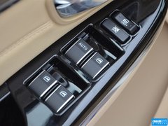 2015款 1.5L 手动 豪华型