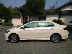 2015款 1.6L 自动 尊享型