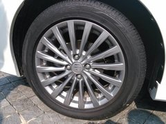 2015款 1.6L 自动 尊享型