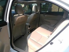 2015款 1.6L 自动 尊享型