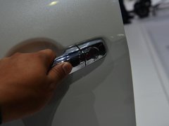 2015款 1.6L 自动 尊享型