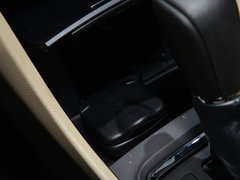 2015款 1.6L 自动 尊享型