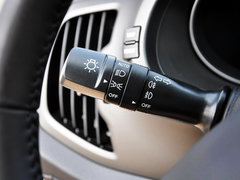 2015款 2.0L 自动 两驱版Premium 5座