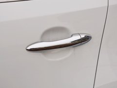 2015款 2.0L 自动 两驱版Premium 5座