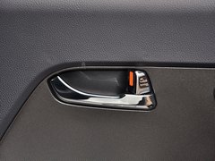 2015款 2.0L 自动 两驱版Premium 5座