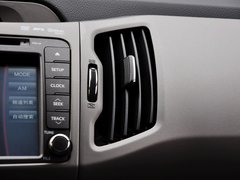 智跑 2015款 2.0L 自动 两驱版Premium 5座