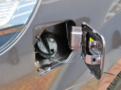 2015款 2.4L 手动 两驱精英版 5座