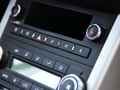 2015款 2.4L 手动 两驱精英版 5座