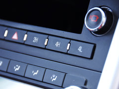 2015款 2.4L 手动 两驱精英版 5座