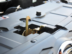 2015款 2.4L 手动 两驱精英版 5座