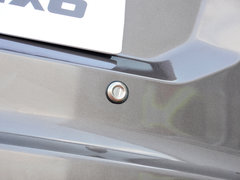 2015款 2.4L 手动 两驱精英版 5座