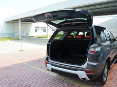2015款 2.4L 手动 两驱精英版 5座