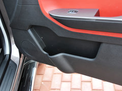 2015款 2.4L 手动 两驱精英版 5座