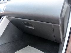 2015款 2.4L 手动 两驱精英版 5座