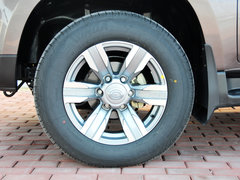 2015款 2.4L 手动 两驱精英版 5座