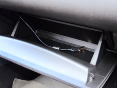 2015款 2.4L 手动 两驱精英版 5座