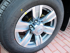 2015款 2.4L 手动 两驱精英版 5座