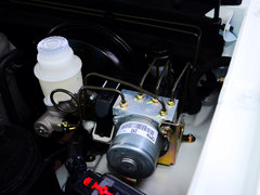 2015款 2.4L 手动 两驱精英版 5座