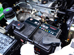 2015款 2.4L 手动 两驱精英版 5座