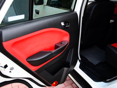 2015款 2.4L 手动 两驱精英版 5座