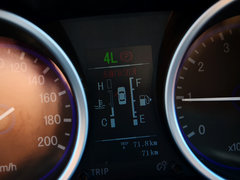 2015款 2.4L 手动 两驱精英版 5座