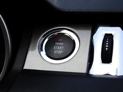 2015款 2.4L 手动 两驱精英版 5座