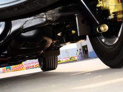 2015款 2.4L 手动 两驱精英版 5座