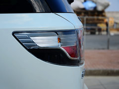 2015款 2.4L 手动 两驱精英版 5座