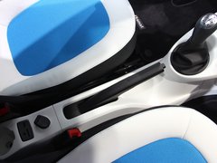 2015款 1.0 MHD 新年特别版