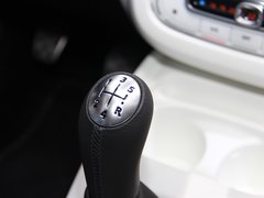2015款 1.0 MHD 新年特别版
