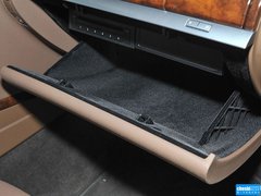 2014款 3.0L 行政型（汽油版）