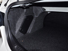 2015款 三厢1.6L 自动 精英型
